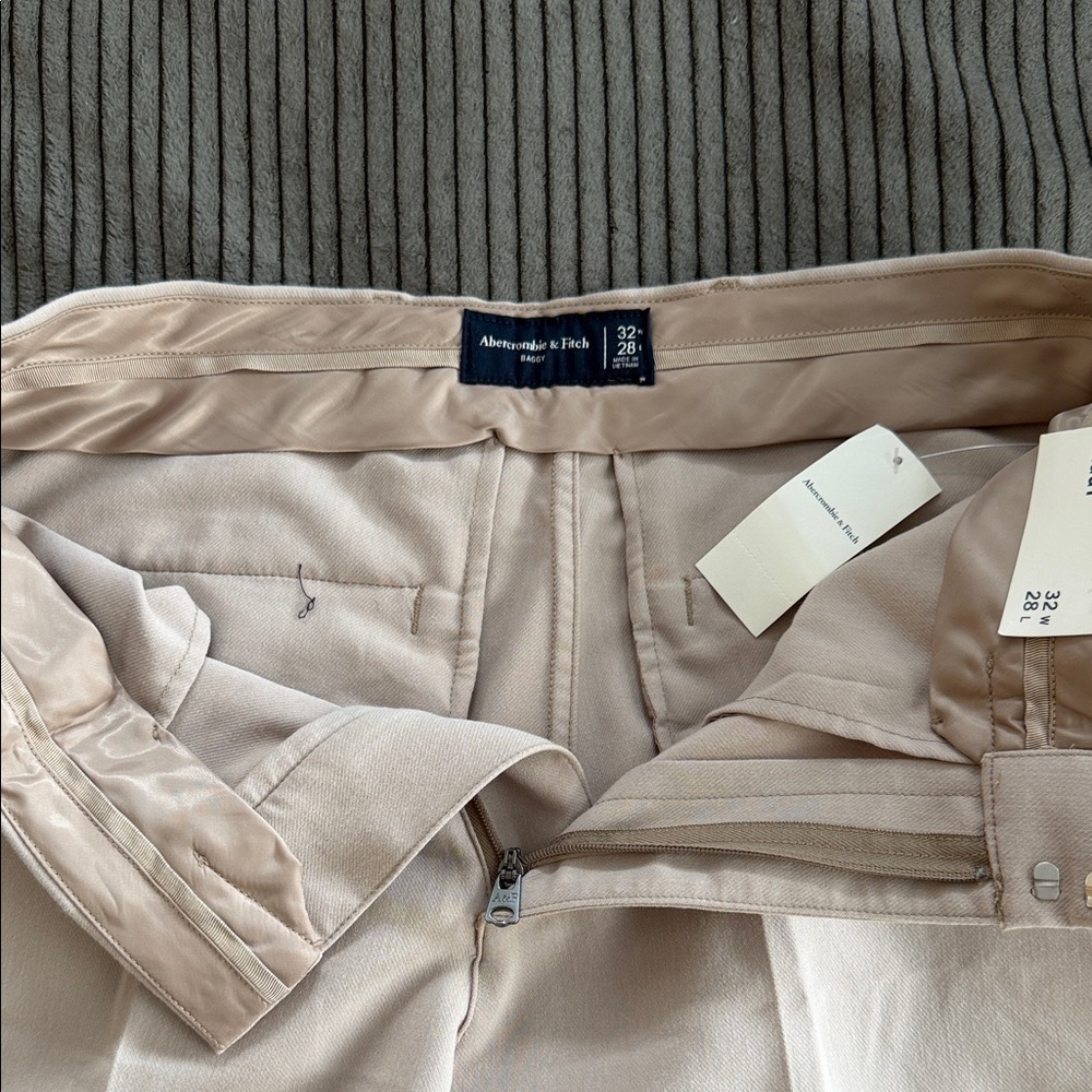 Abercrombie Baggy Trousers (32x28) - Picture 3 of 6